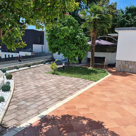 Apartman Gabrijela Lägenhet Opatija Exteriör bild